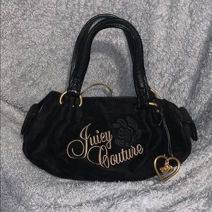 Vintage Juicy Couture velvet black bag !!